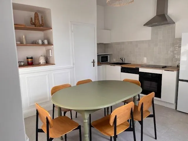 Villa Charlotte, 3 Chambres, Wifi, Terarsse, La Rochelle Centre